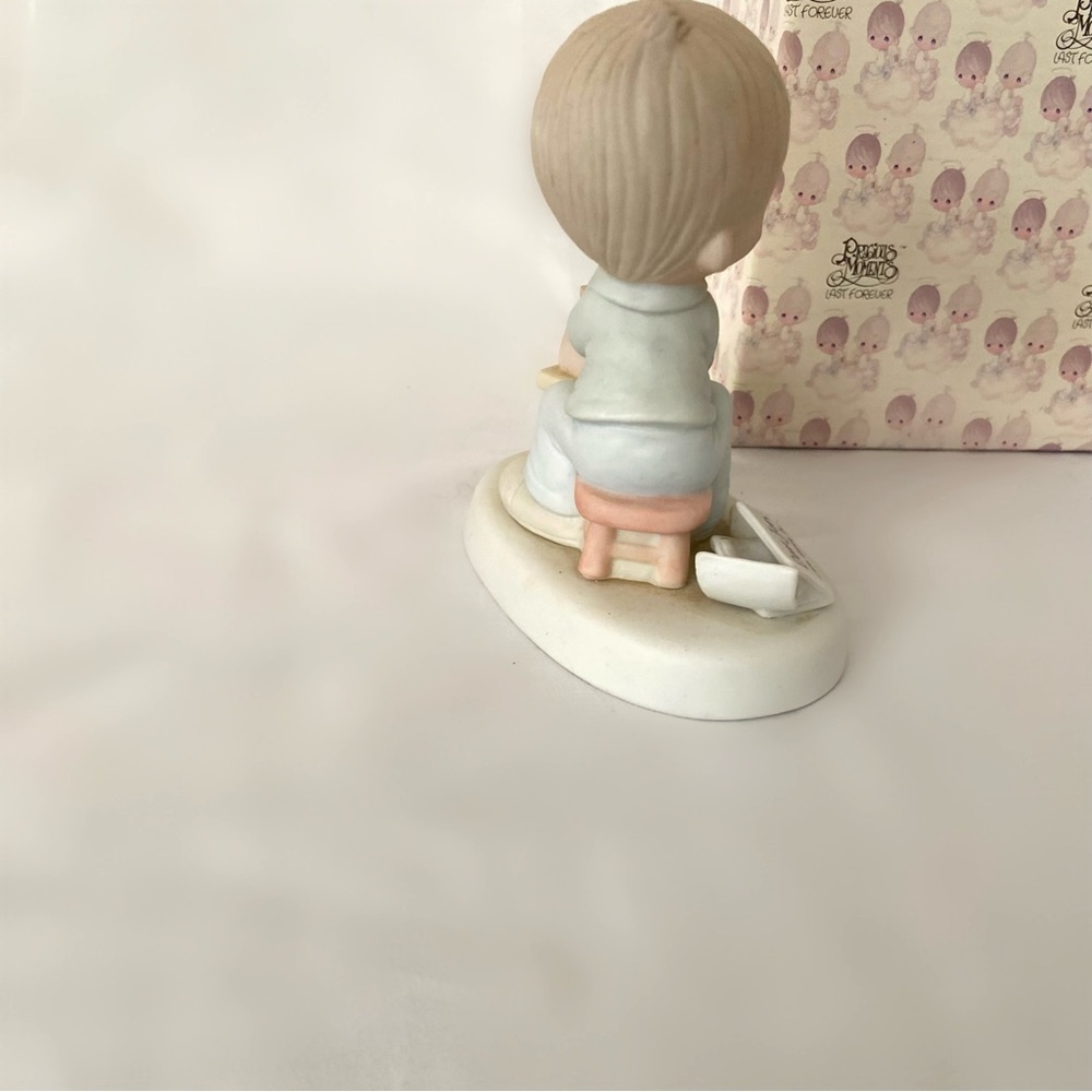 Vintage Precious Moments collectors club figurine hello lord it’s me again box - Picture 3 of 5